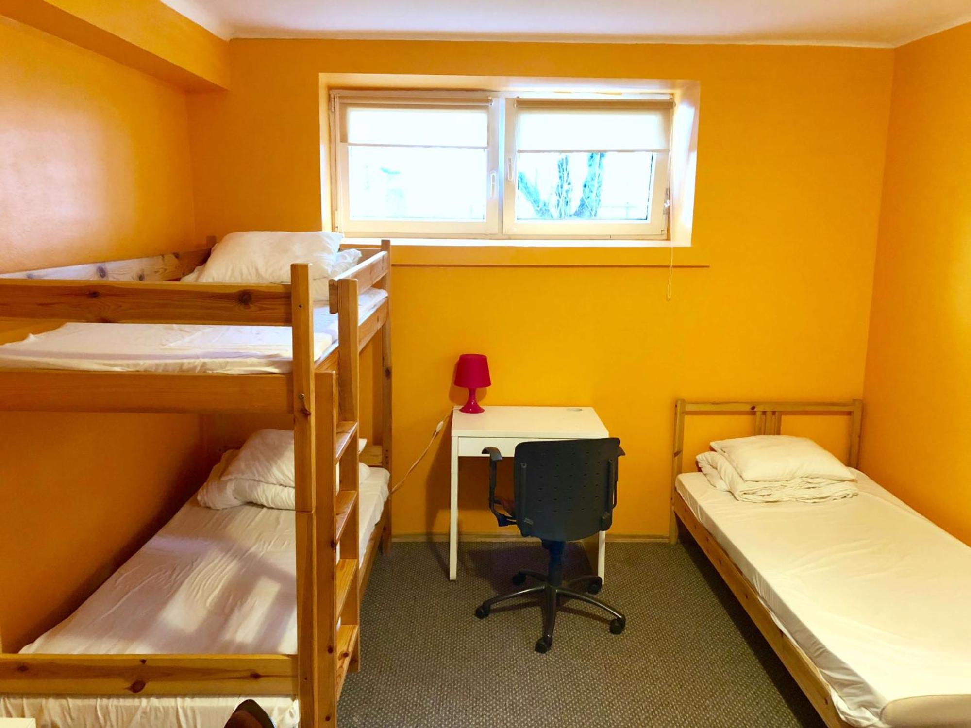 Student-House Kazimierzowska Hostel Βαρσοβία Δωμάτιο φωτογραφία